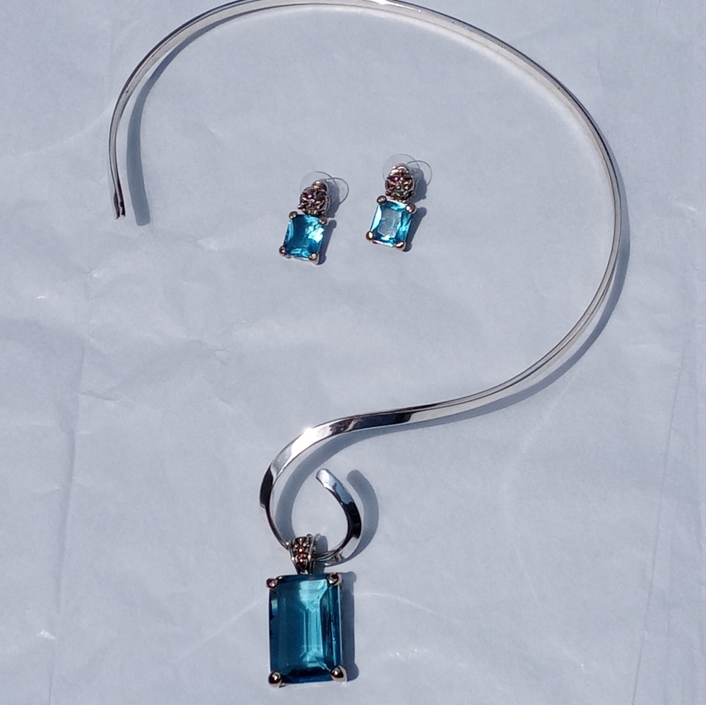 Vintage Large Emerald Cut London Blue Silver Necklace Earring Set Dangle